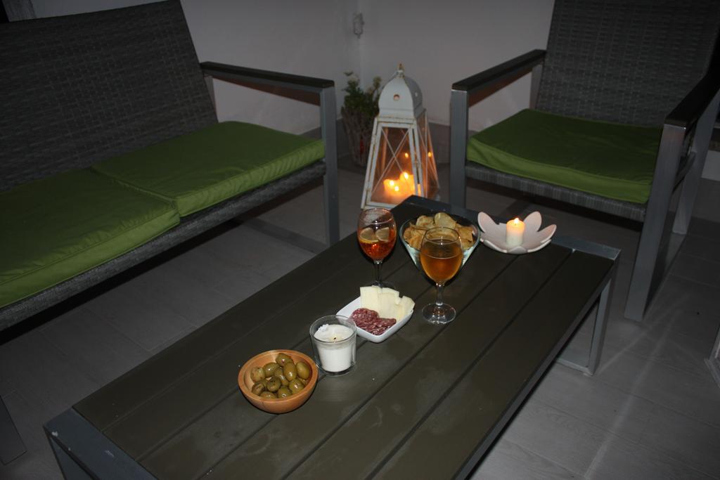 One More Night Fregenae Exterior foto