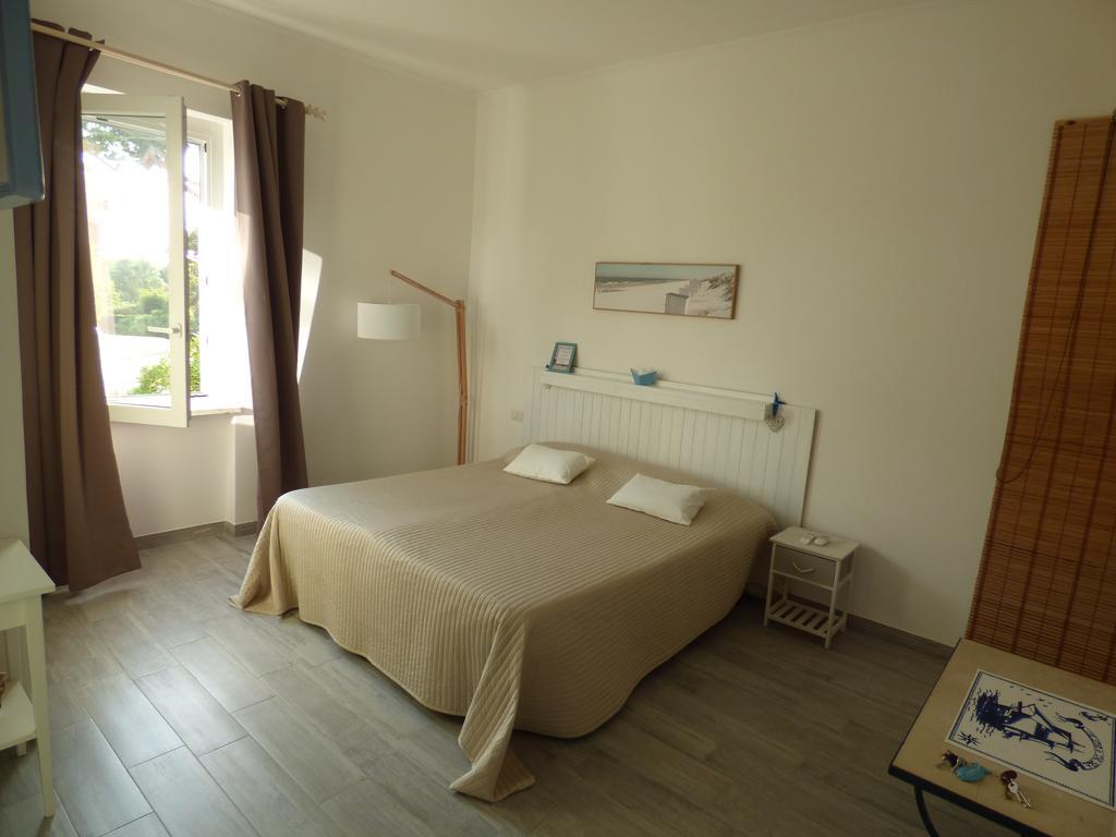One More Night Fregenae Exterior foto